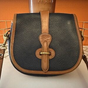 DOONEY & BOURKE Vintage Tack Crossbody Bag